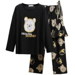 Ensemble Pyjama Noir Avec Winnie L’ourson Pour Femme -Mode Pyjamas Magasin ensemble pyjama noir avec winnie l ourson pour femme 6