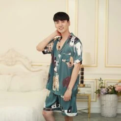 Pyjama Automne Deux Pièces Vert Foncé En Satin à Motif Chiens -Mode Pyjamas Magasin pyjama automne deux pieces vert fonce en satin a motif chiens 3