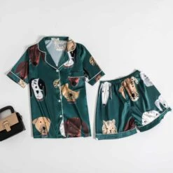 Pyjama Automne Deux Pièces Vert Foncé En Satin à Motif Chiens -Mode Pyjamas Magasin pyjama automne deux pieces vert fonce en satin a motif chiens 5