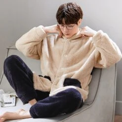 Pyjama Beige Et Bleu Chaud En Polaire Pour Couple -Mode Pyjamas Magasin pyjama beige et bleu chaud en polaire pour couple 2