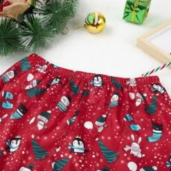 Pyjama De Noël En Satin Pour Femmes Pantalon Et Haut Court -Mode Pyjamas Magasin pyjama de noel en satin pour femmes pantalon et haut court 3