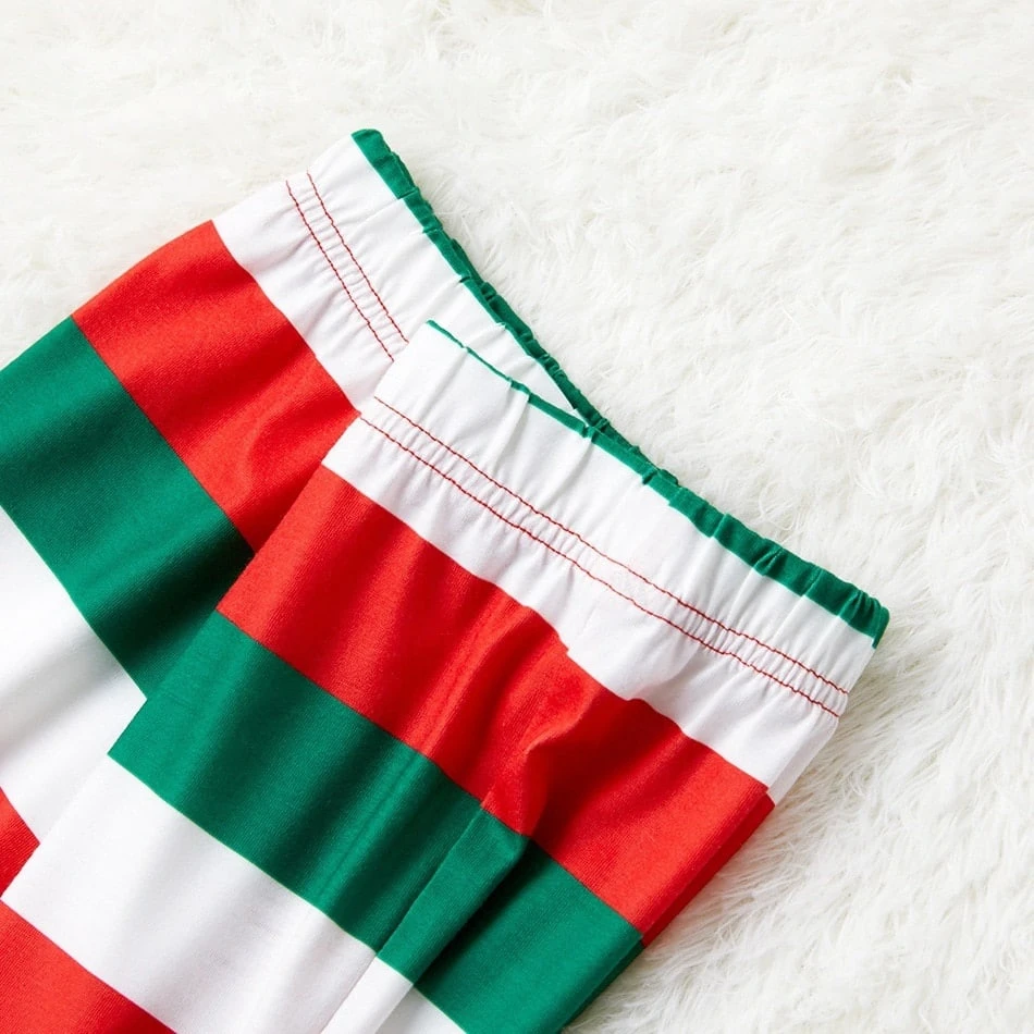 Pyjama De Noël Rouge Pour Adultes Et Enfants 6 Pyjama De Noël Rouge Pour Adultes Et Enfants – Image 4